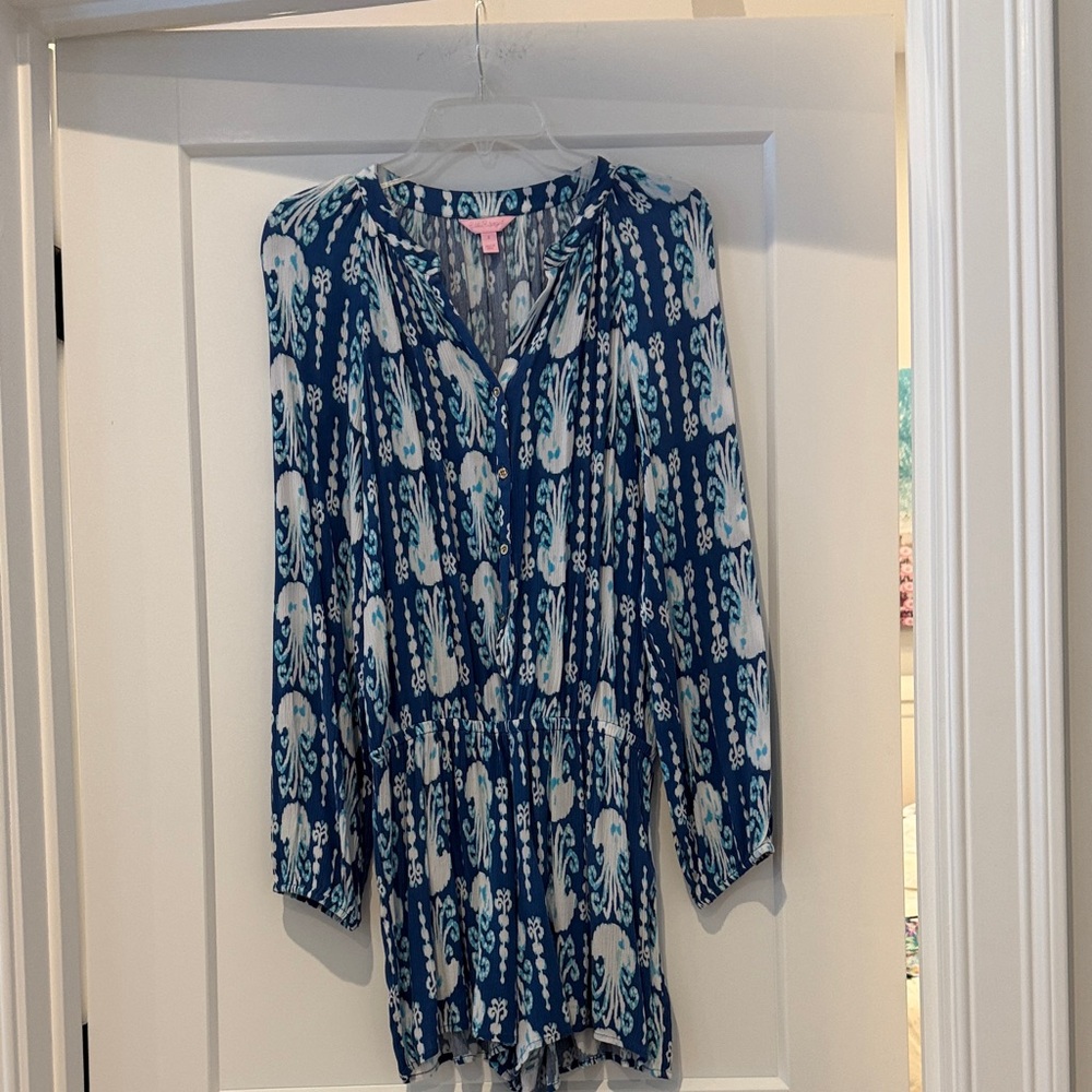 Lilly Pulitzer Blue and White Blouse